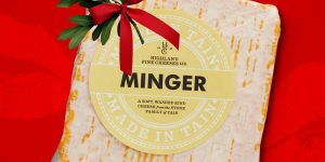 Read more about the article Aldi Scotland urges cheese fans to ‘kiss a Minger’ this Christmas